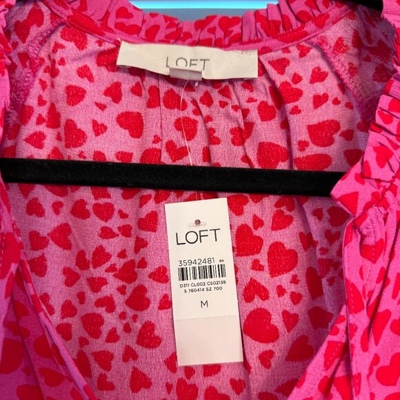NWT Loft Pink & Red Hearts Ruffle Short Sleeve Top (Size: M) - Picture 2 of 3